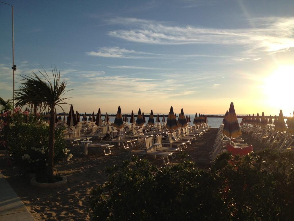 Hotel San Salvador Bellaria-Igea Marina Dış mekan fotoğraf