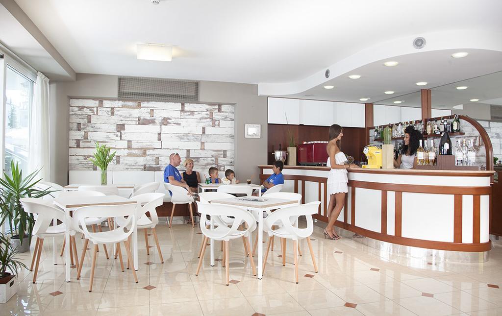 Hotel San Salvador Bellaria-Igea Marina Dış mekan fotoğraf